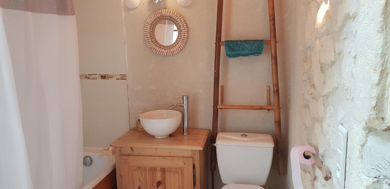 Joli Maison En Pierre Villa Arles Eksteriør billede